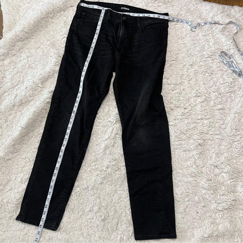 Express Jeans - Picture 2 of 4